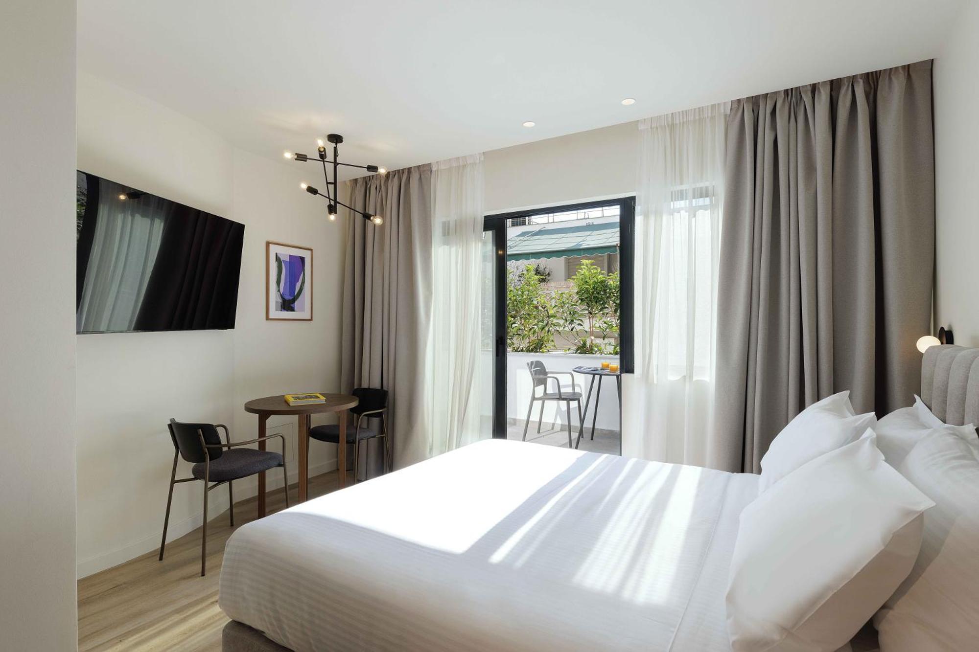 Master Plaka Apartment