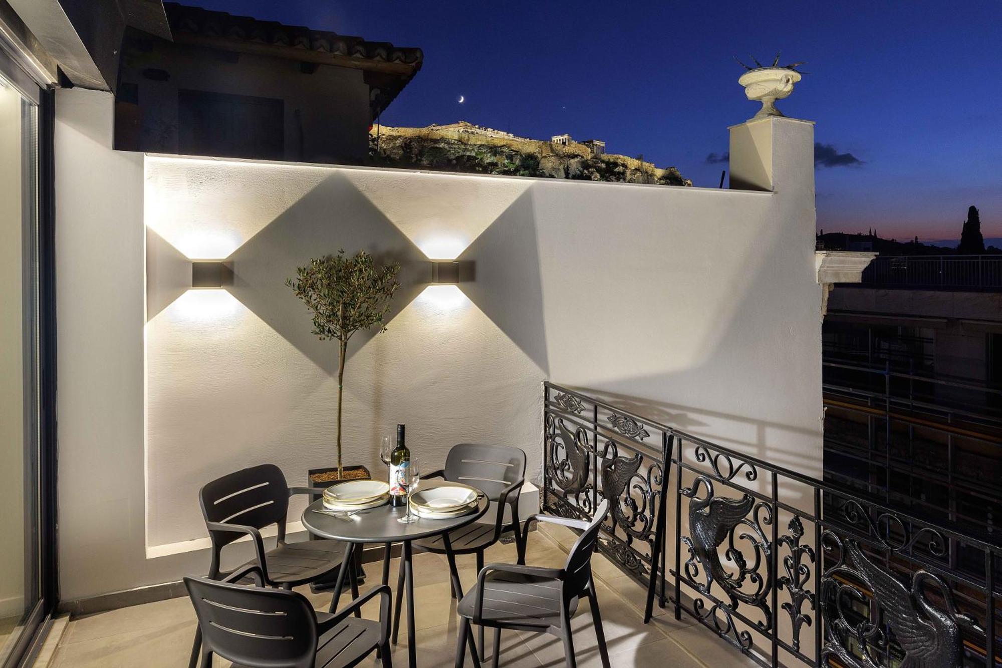 Master Plaka Apartment Athens
