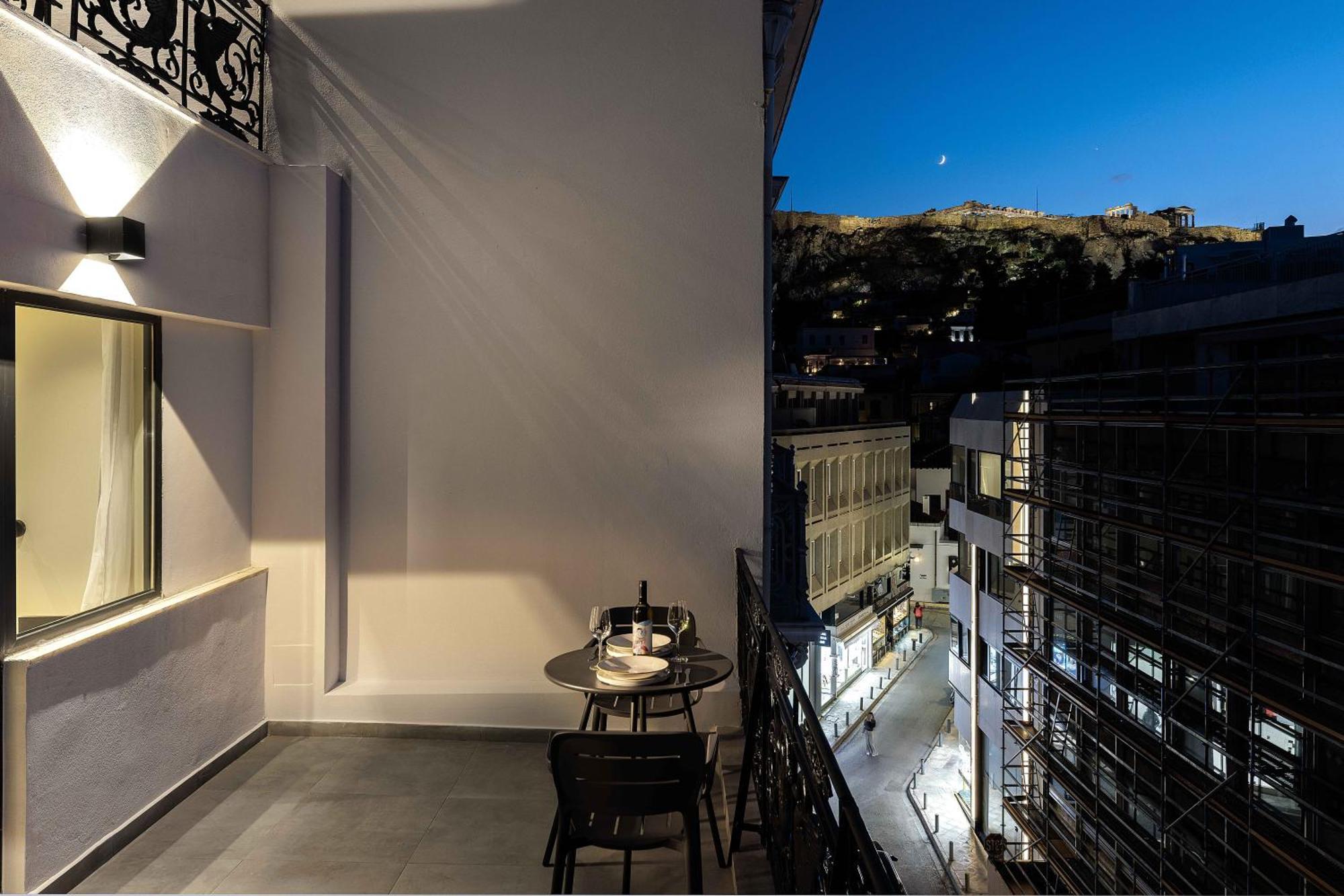 Master Plaka Apartment Athens