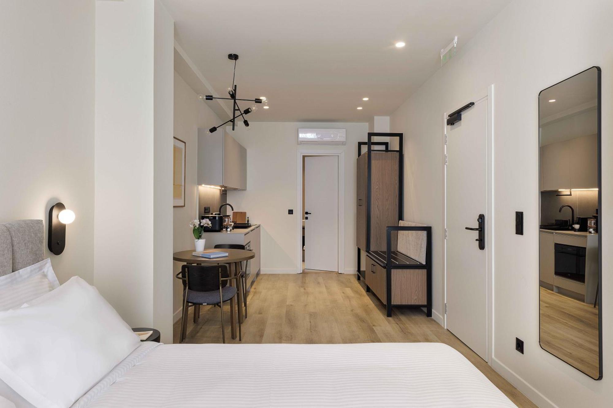 Master Plaka Apartment *