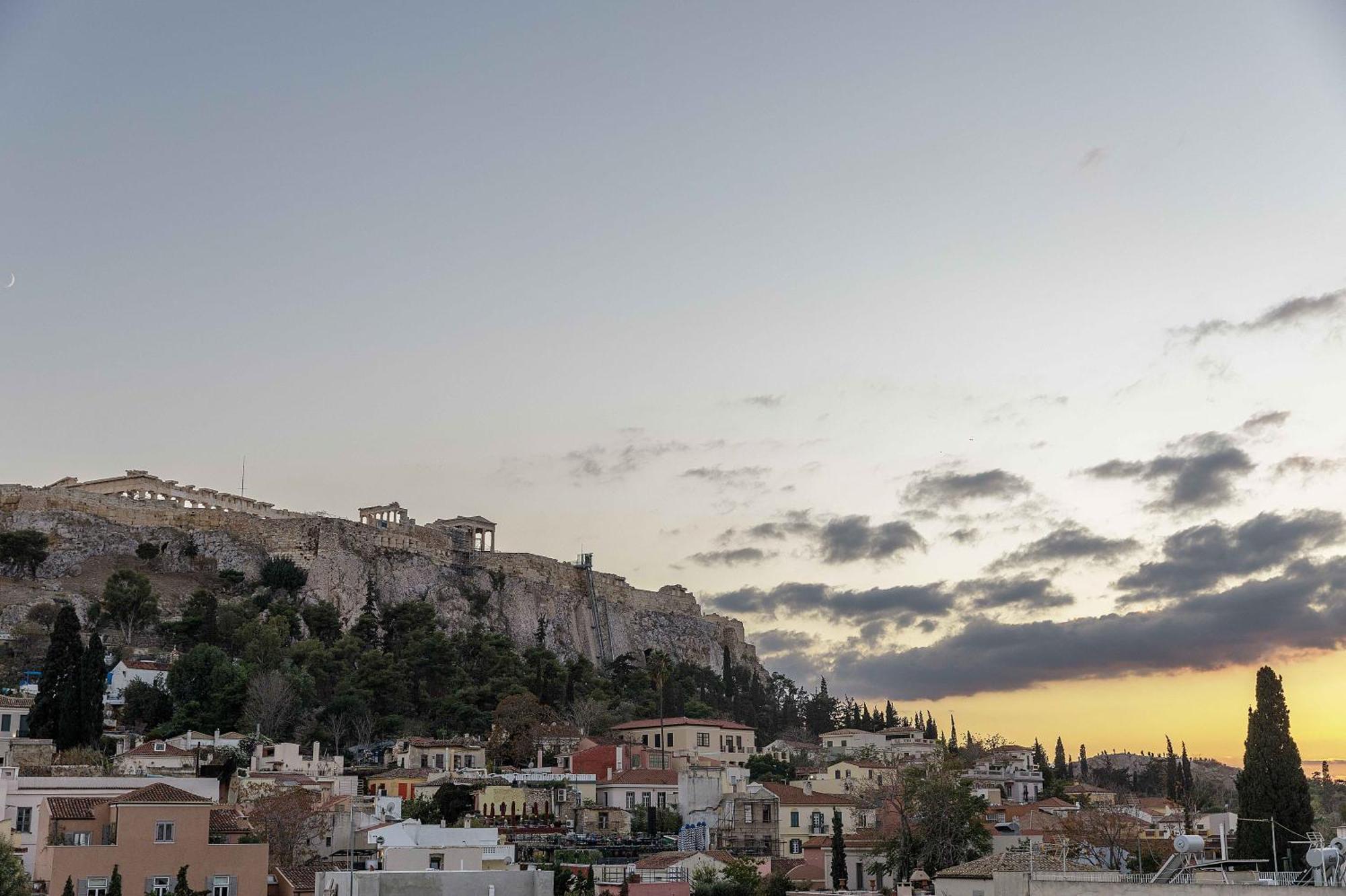 Master Plaka Apartment Athens